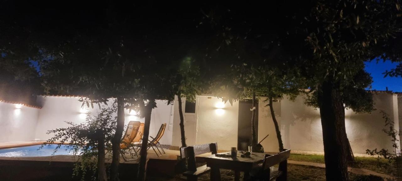 Villa Kuca Za Odmor Dean Pavicini Exterior foto