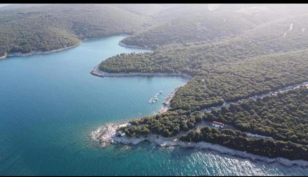 Villa Kuca Za Odmor Dean Pavicini Exterior foto